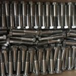 sešstūra galvas skrūve