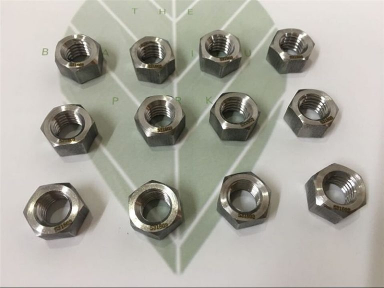 duplekss 2205 a182 f51 uns s31803 lv1.4462 sešstūra skrūve din933 stiprinājums