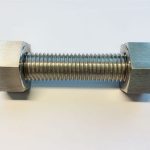 tapu skrūves c / w 2 smagas sešstūrainas skrūves